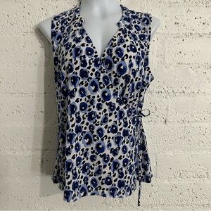 41 Hawthorn Womens Wrap Top M White Blue Animal Print Sleeveless Stretch AL20